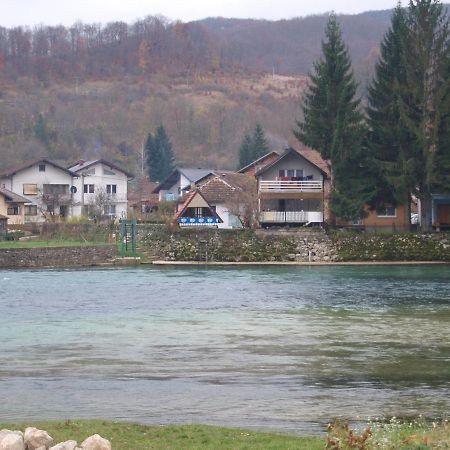 Alfa Apartment Kulen Vakuf Bagian luar foto