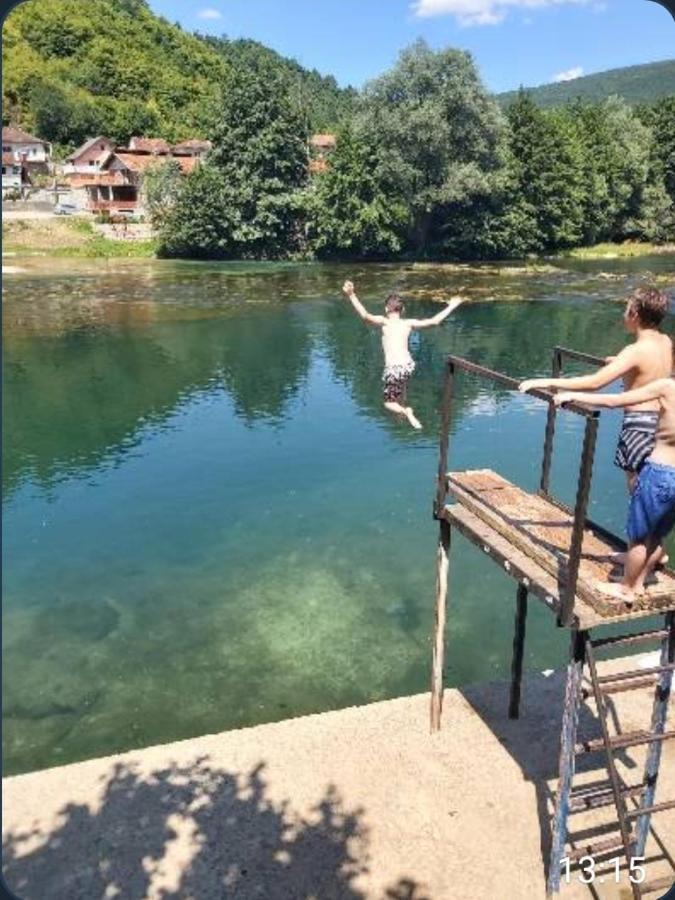 Alfa Apartment Kulen Vakuf Bagian luar foto