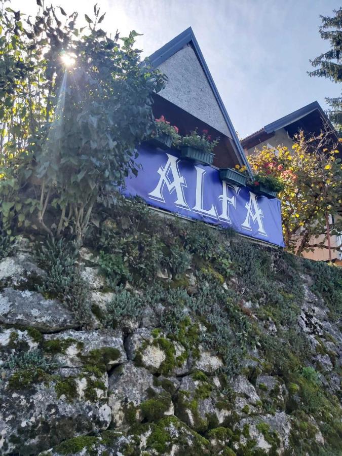 Alfa Apartment Kulen Vakuf Bagian luar foto